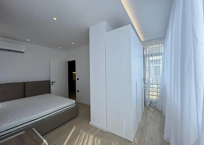 Botanic View ティラナ